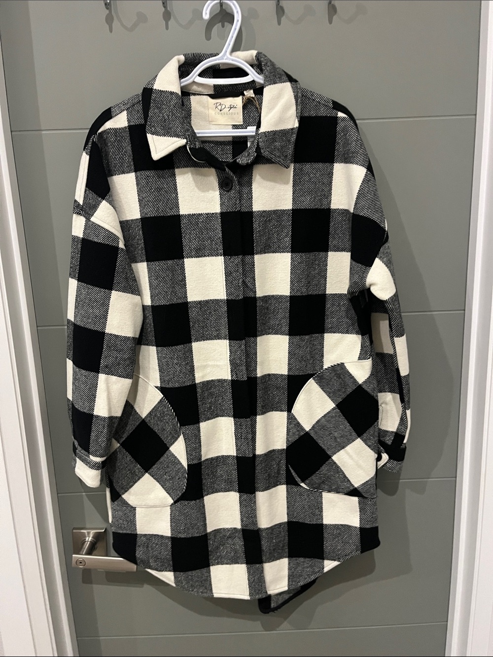 RD Style Black & White Buffalo Check Pea Coat size Medium